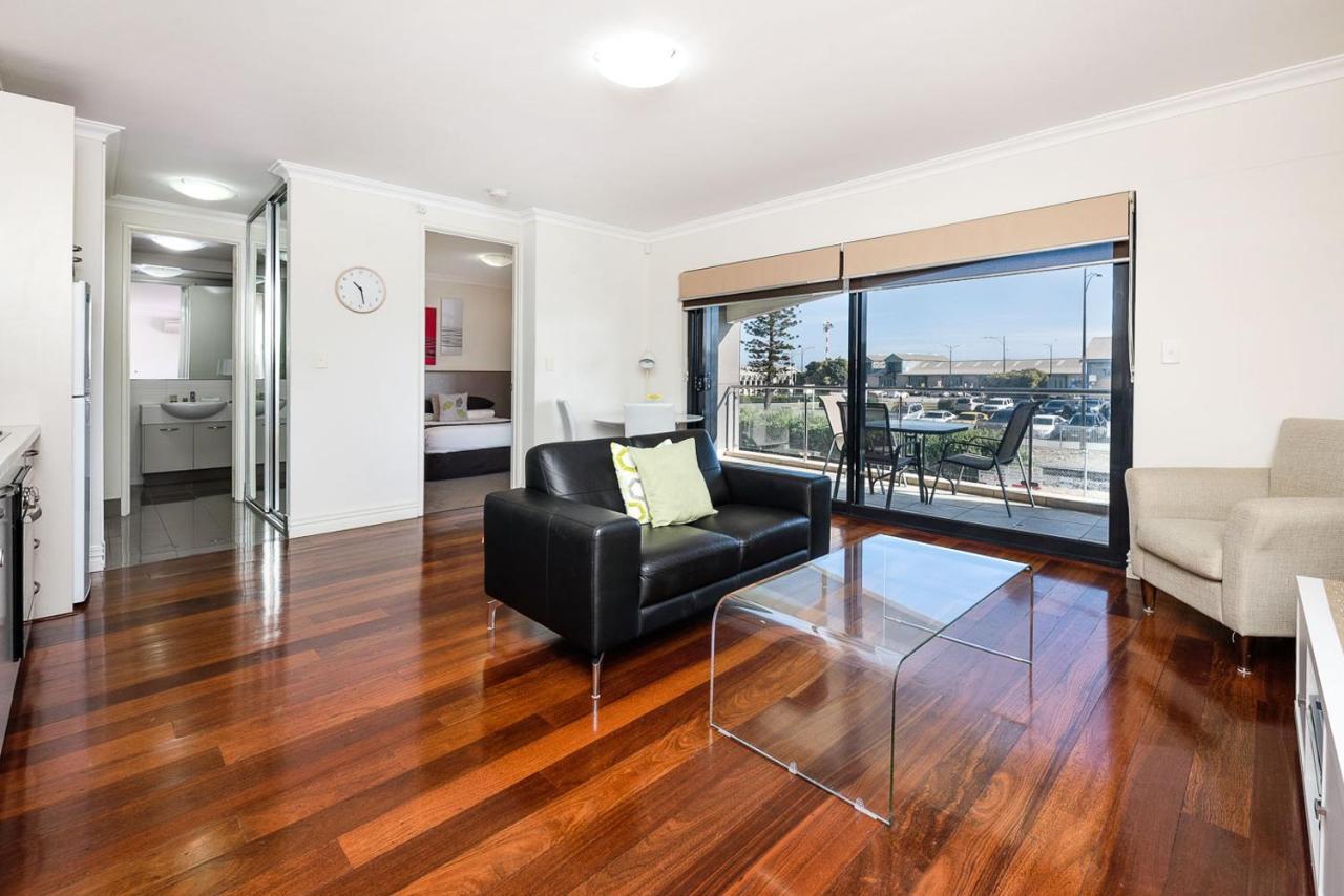 Fremantle Harbourside Apartments エクステリア 写真